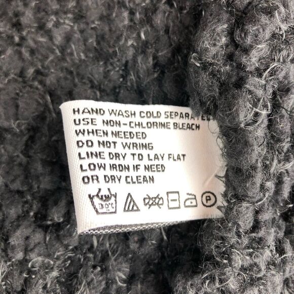 Altar’d State Black Fuzzy Vest | XS - Picture 6 of 8